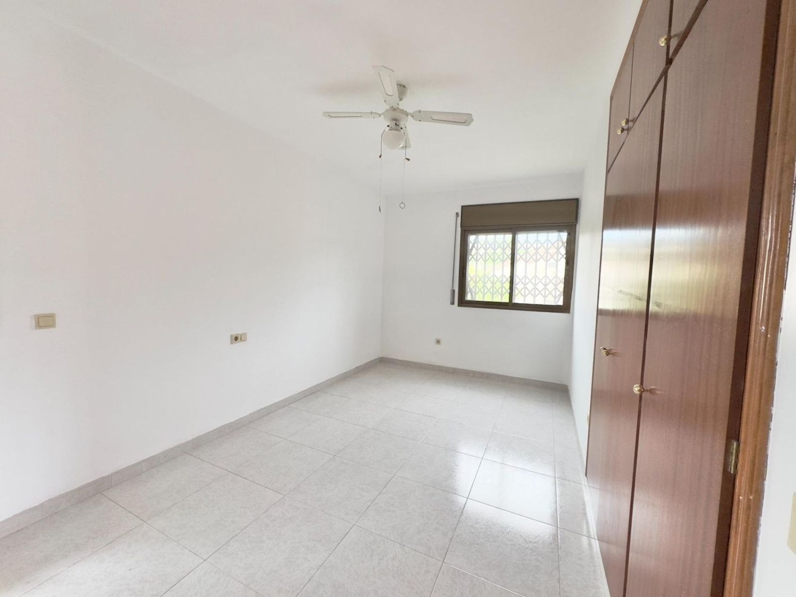House in Coma-Ruga, Tarragona, Spanien 4 Schlafzimmer, 282 m2 Nr. 166745
