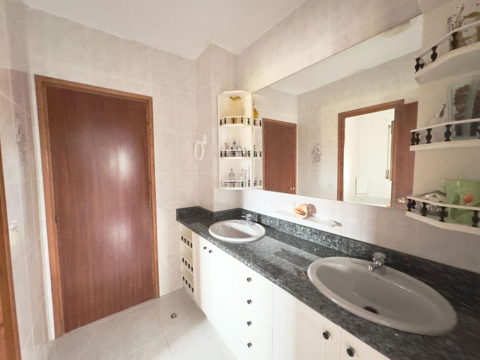 House in Coma-Ruga, Tarragona, Spanien 4 Schlafzimmer, 282 m2 Nr. 166745