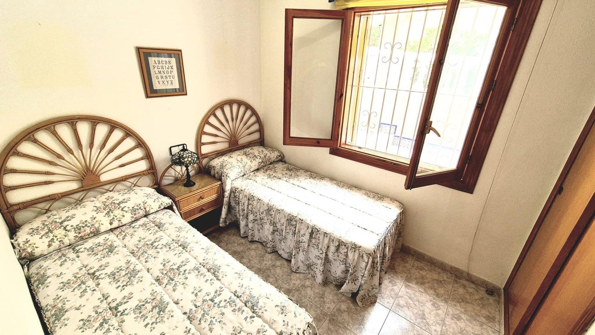 Villa en La Siesta, Alicante, España 3 dormitorios, 82 m2 No. 164961