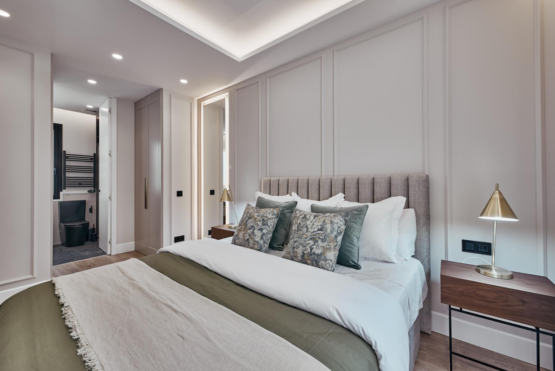 Villa in Madrid, Spain 3 bedrooms, 99 sq.m. No. 179954