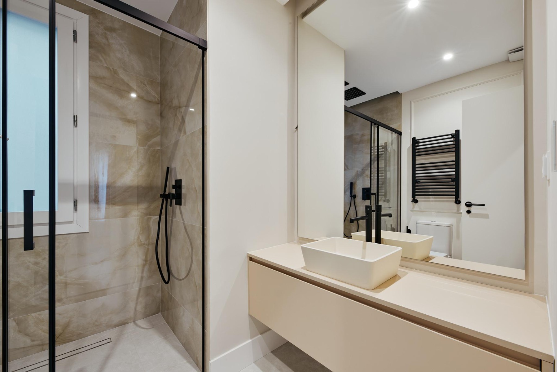 Villa in Madrid, Spanien 3 Schlafzimmer, 123 m2 Nr. 179952