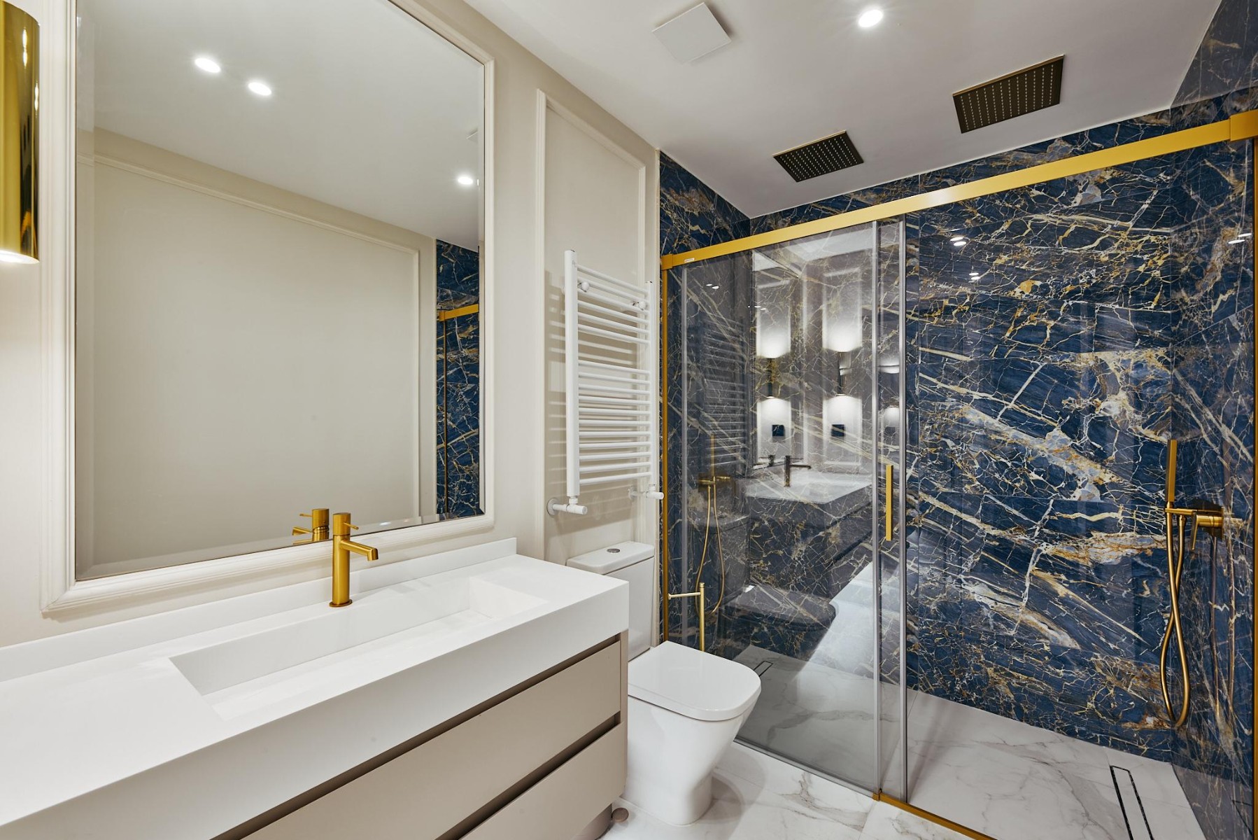 Villa à Madrid, Espagne 3 chambres, 146 m2 No. 179951