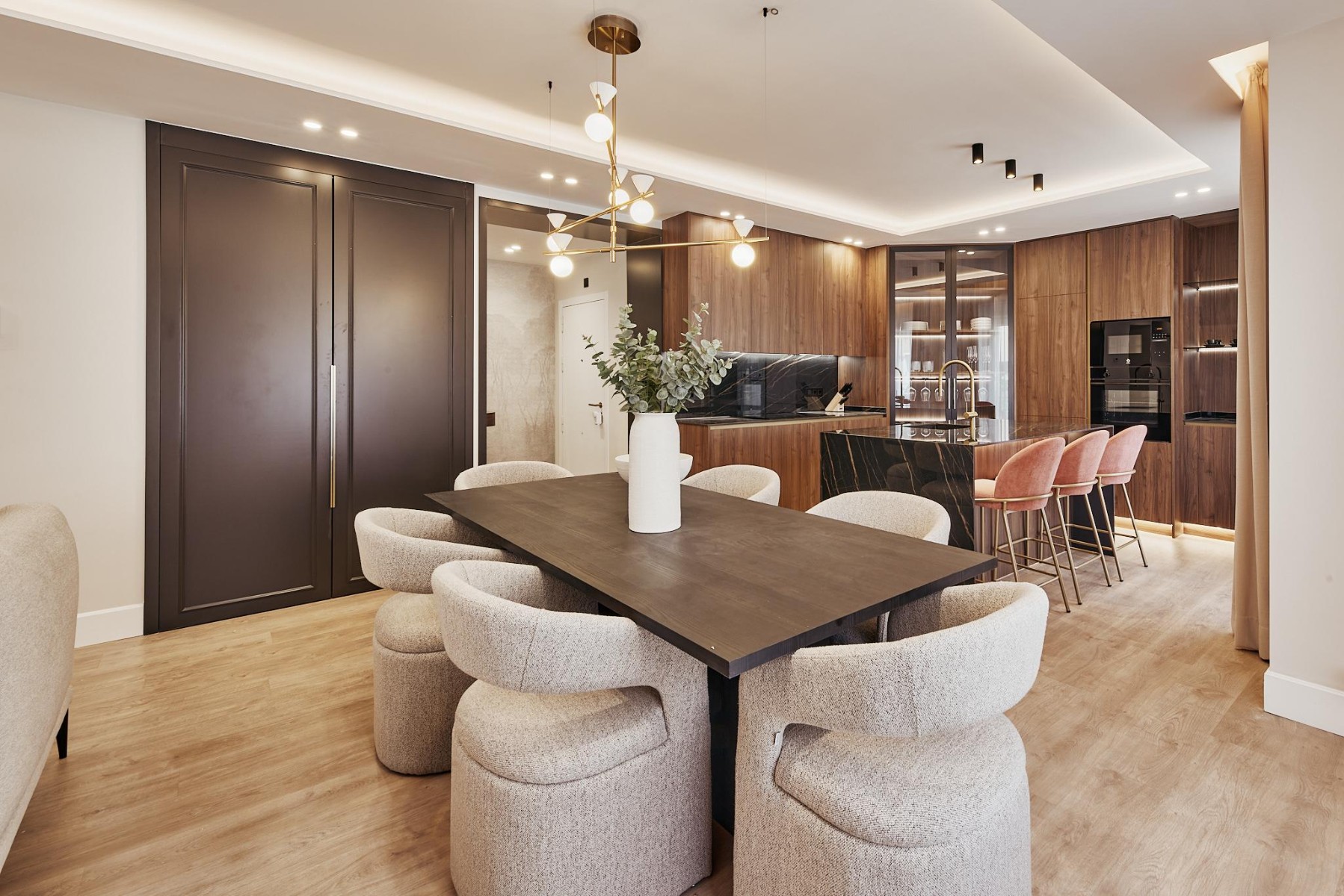 Villa à Madrid, Espagne 3 chambres, 146 m2 No. 179951