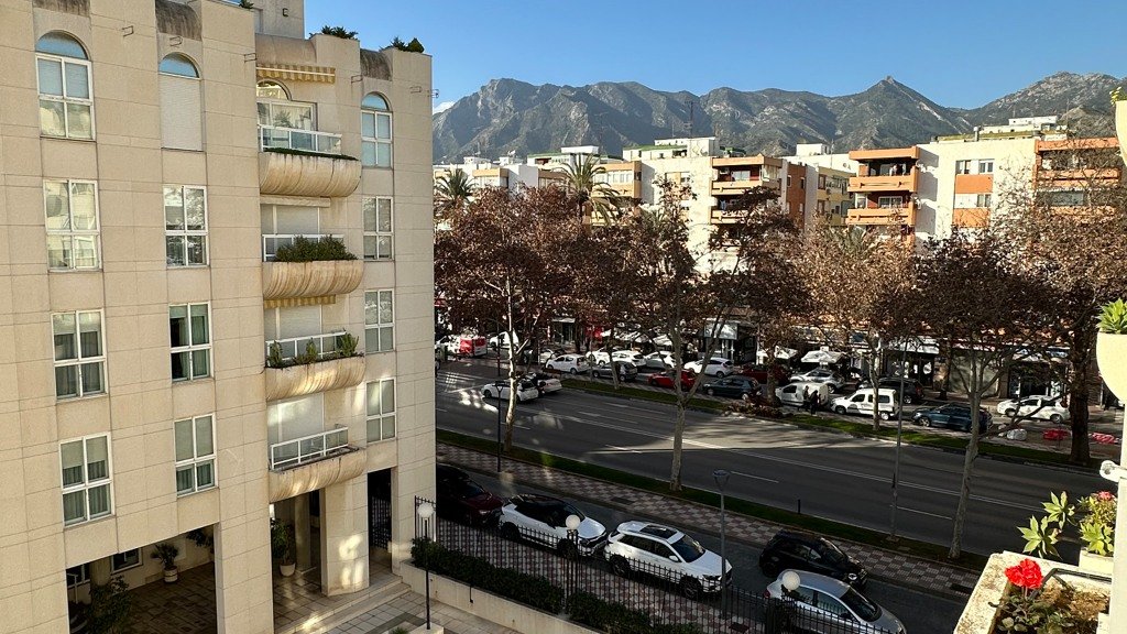Apartment in Marbella, Malaga, Spain 3 bedrooms, 120 sq.m. No. 107659