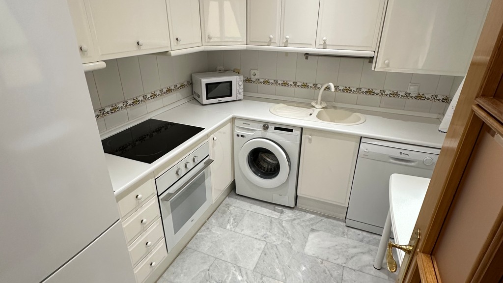 Apartment in Marbella, Malaga, Spain 3 bedrooms, 120 sq.m. No. 107659