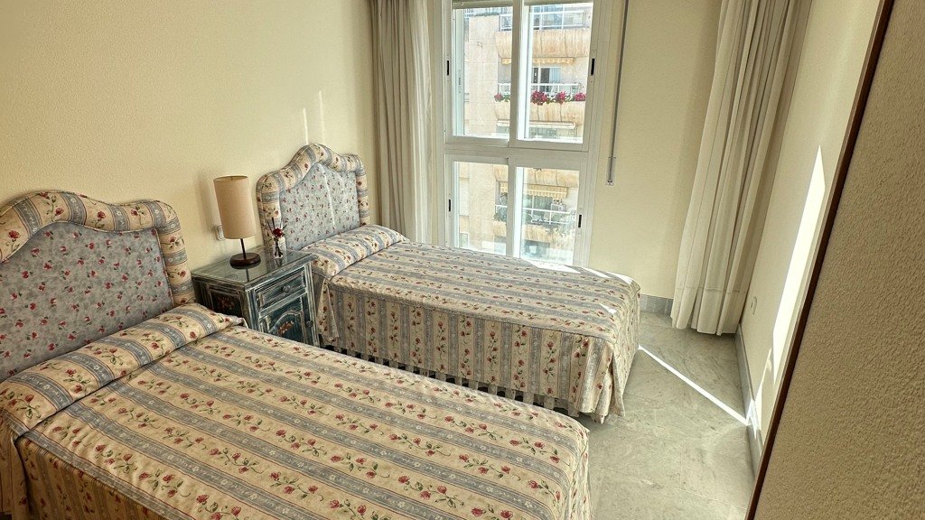 Apartment in Marbella, Malaga, Spain 3 bedrooms, 120 sq.m. No. 107659