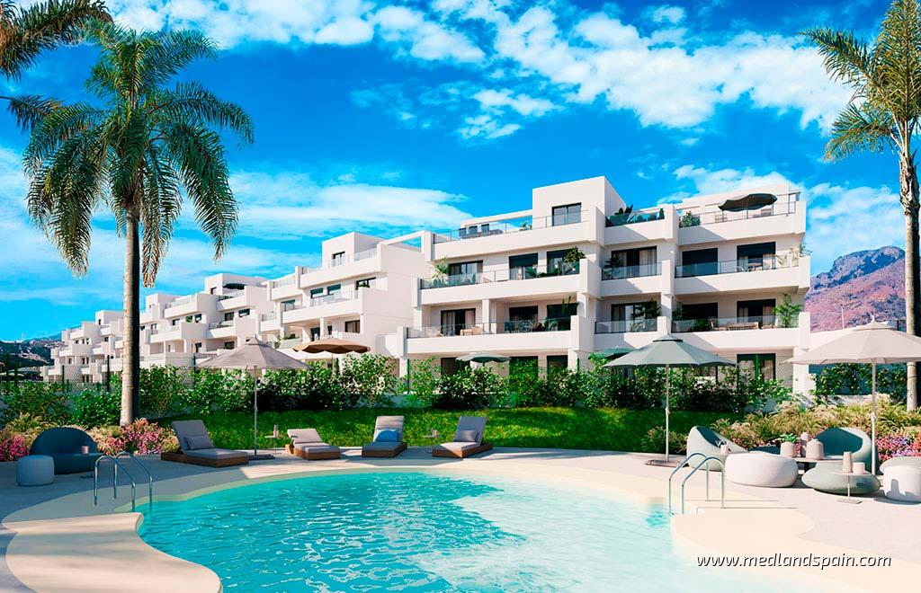 Apartment à Estepona, Malaga, Espagne 2 chambres, 135 m2 No. 181835
