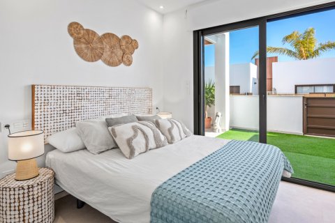 Huoneisto SERENA BREEZE 2 Apartments, Los Alcazares, Murcia, Espanja 2 makuuhuonetta, 78.02 m2 No. 156129