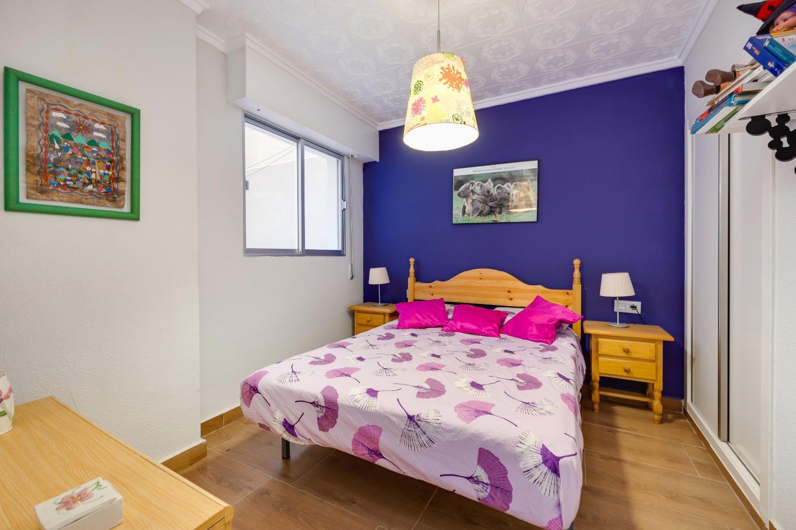 Apartamento en Torrevieja, Alicante, España 2 dormitorios, 115 m2 No. 189132