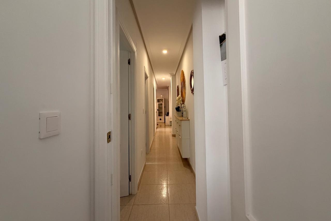 Apartamento en Torrevieja, Alicante, España 3 dormitorios,  No. 189135