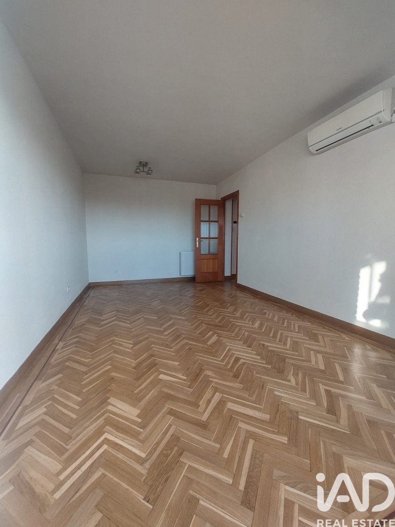 Apartment in Madrid, Spain 1 bedroom, 51 sq.m. No. 196518