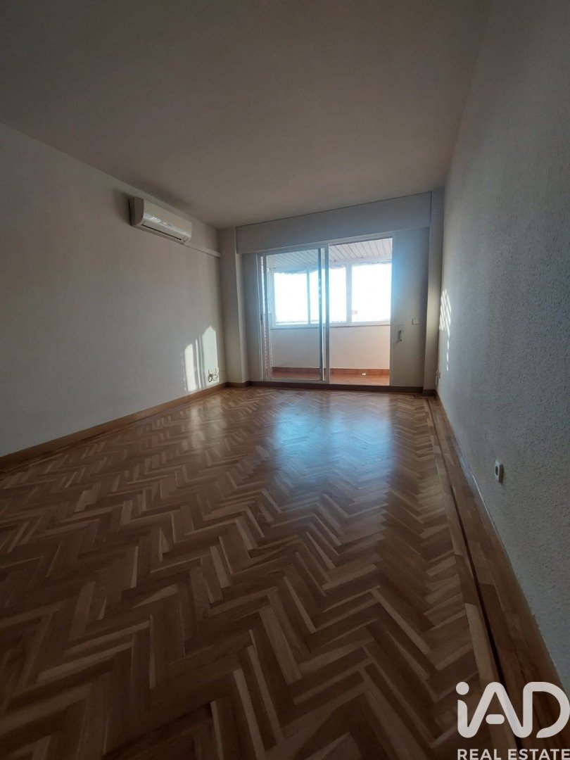 Apartment in Madrid, Spain 1 bedroom, 51 sq.m. No. 196518