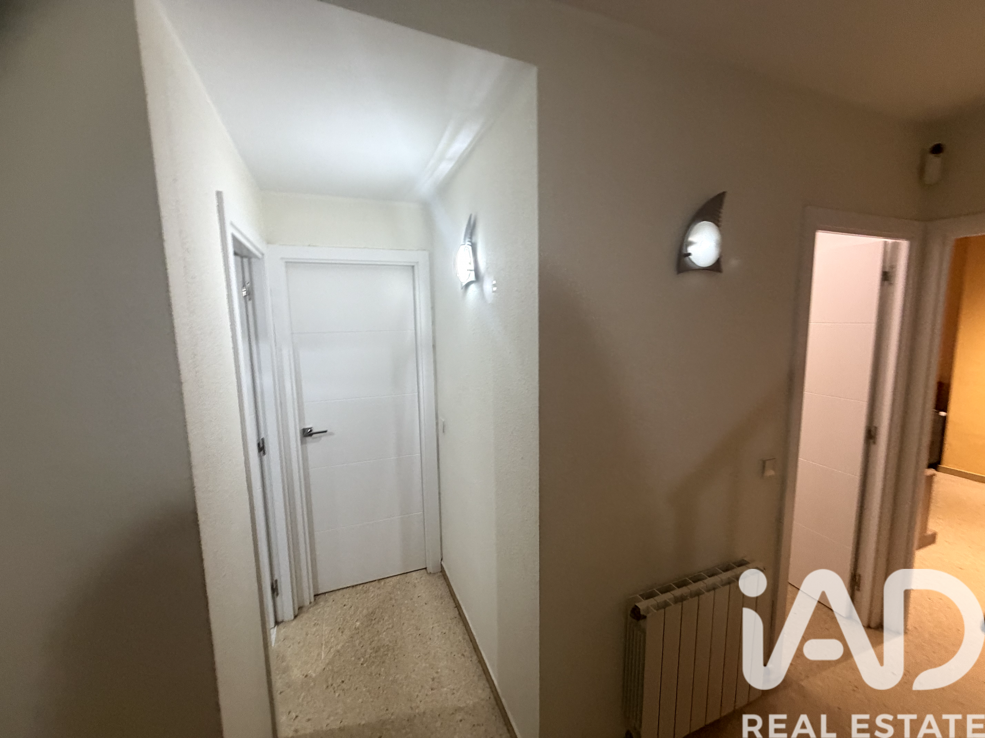 Duplex in Martorell, Barcelona, Spain 4 bedrooms, 166 sq.m. No. 172988