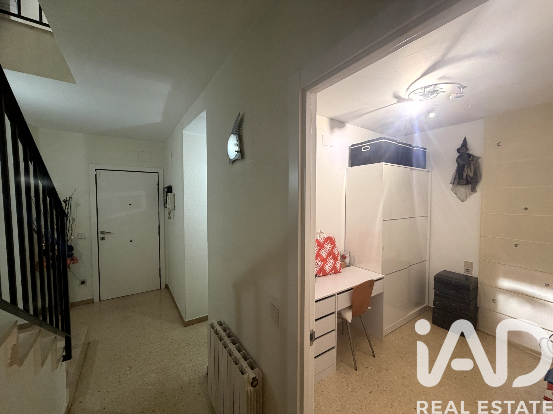 Duplex in Martorell, Barcelona, Spain 4 bedrooms, 166 sq.m. No. 172988