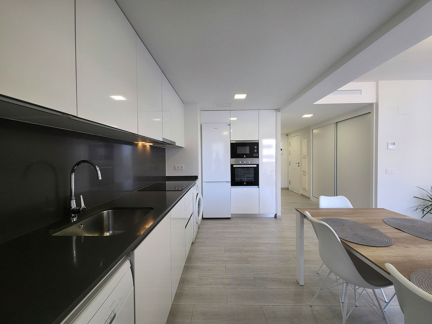 Apartment à San Juan, Alicante, Espagne 4 chambres, 135 m2 No. 138319
