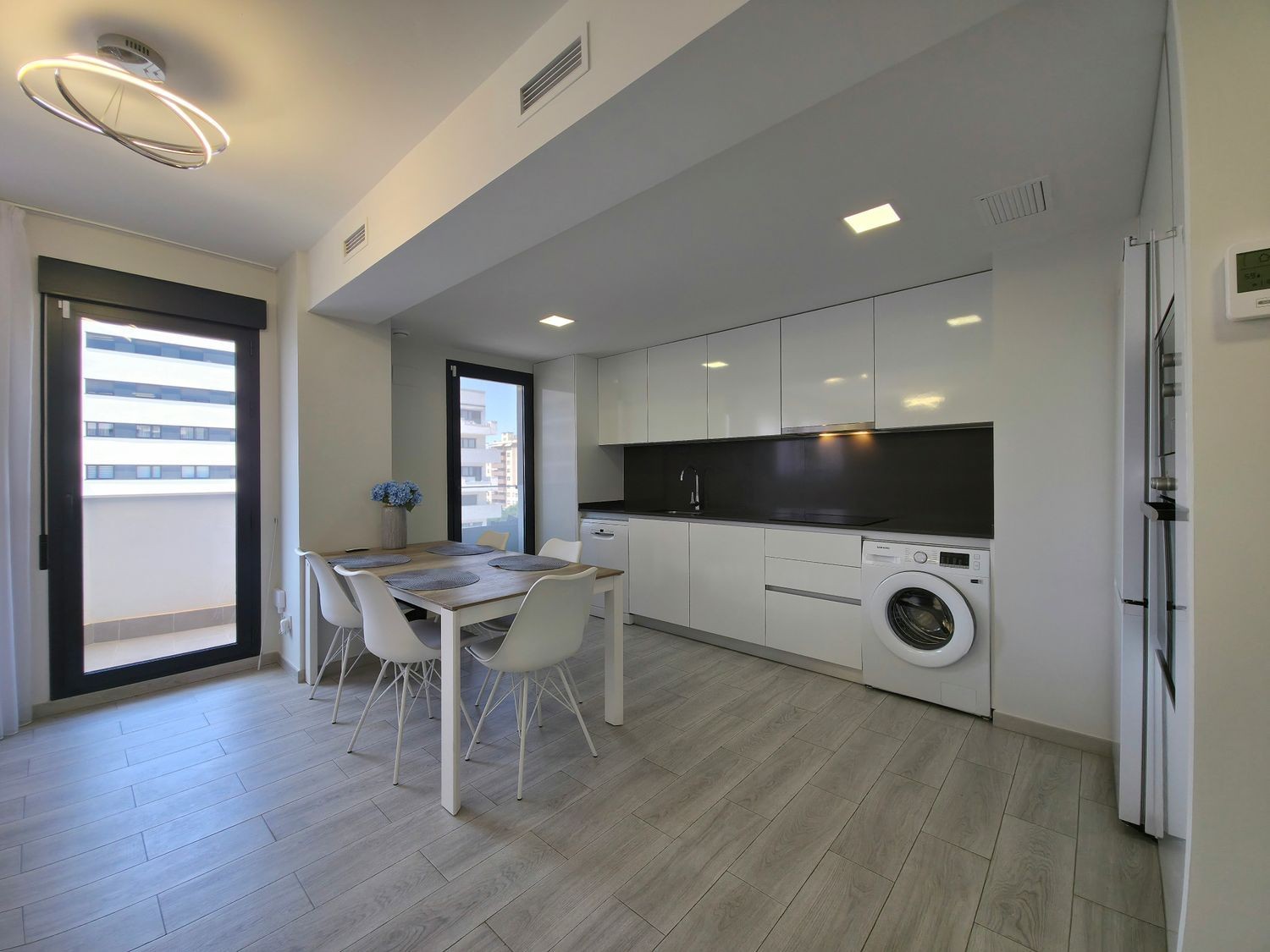 Apartment à San Juan, Alicante, Espagne 4 chambres, 135 m2 No. 138319