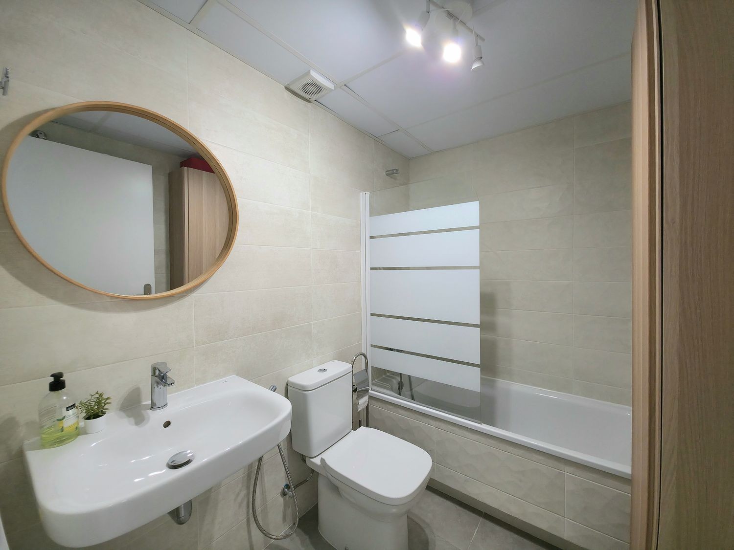 Apartment à San Juan, Alicante, Espagne 4 chambres, 135 m2 No. 138319