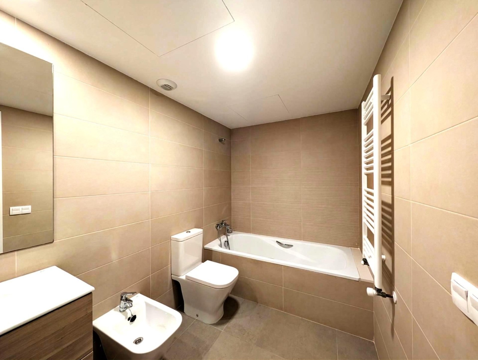 Huoneisto Alicante, Espanja 2 makuuhuonetta, 90 m2 No. 138320