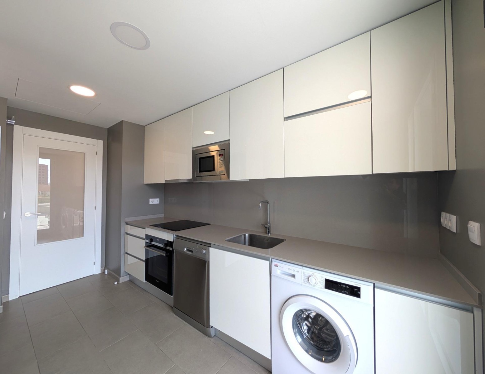 Huoneisto Alicante, Espanja 2 makuuhuonetta, 90 m2 No. 138320