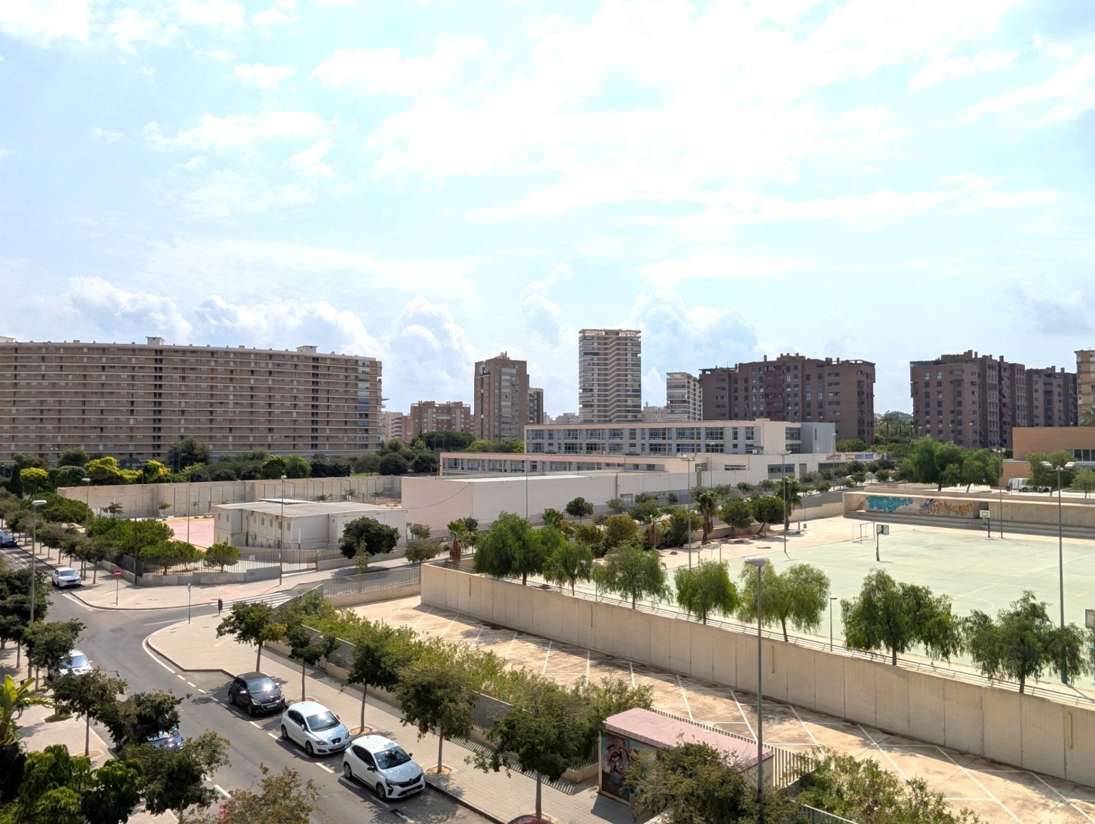 Huoneisto Alicante, Espanja 2 makuuhuonetta, 90 m2 No. 138320