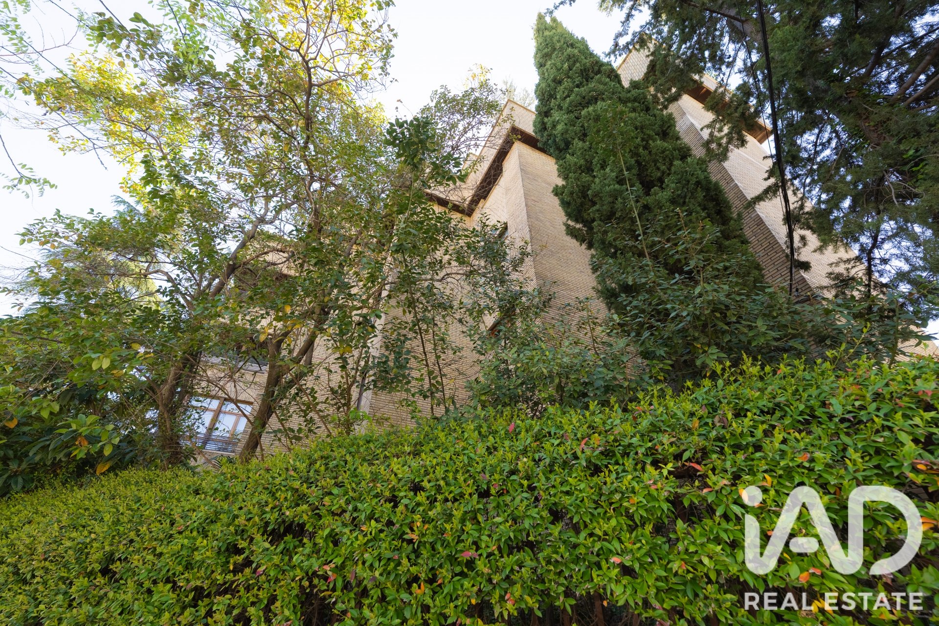 Huoneisto Madrid, Espanja 4 makuuhuonetta, 224 m2 No. 187777