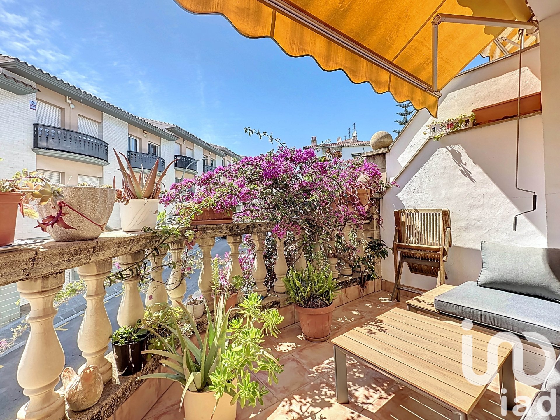 Townhouse in Sant Pere de Ribes, Barcelona, Spanien 5 Schlafzimmer, 230 m2 Nr. 153491