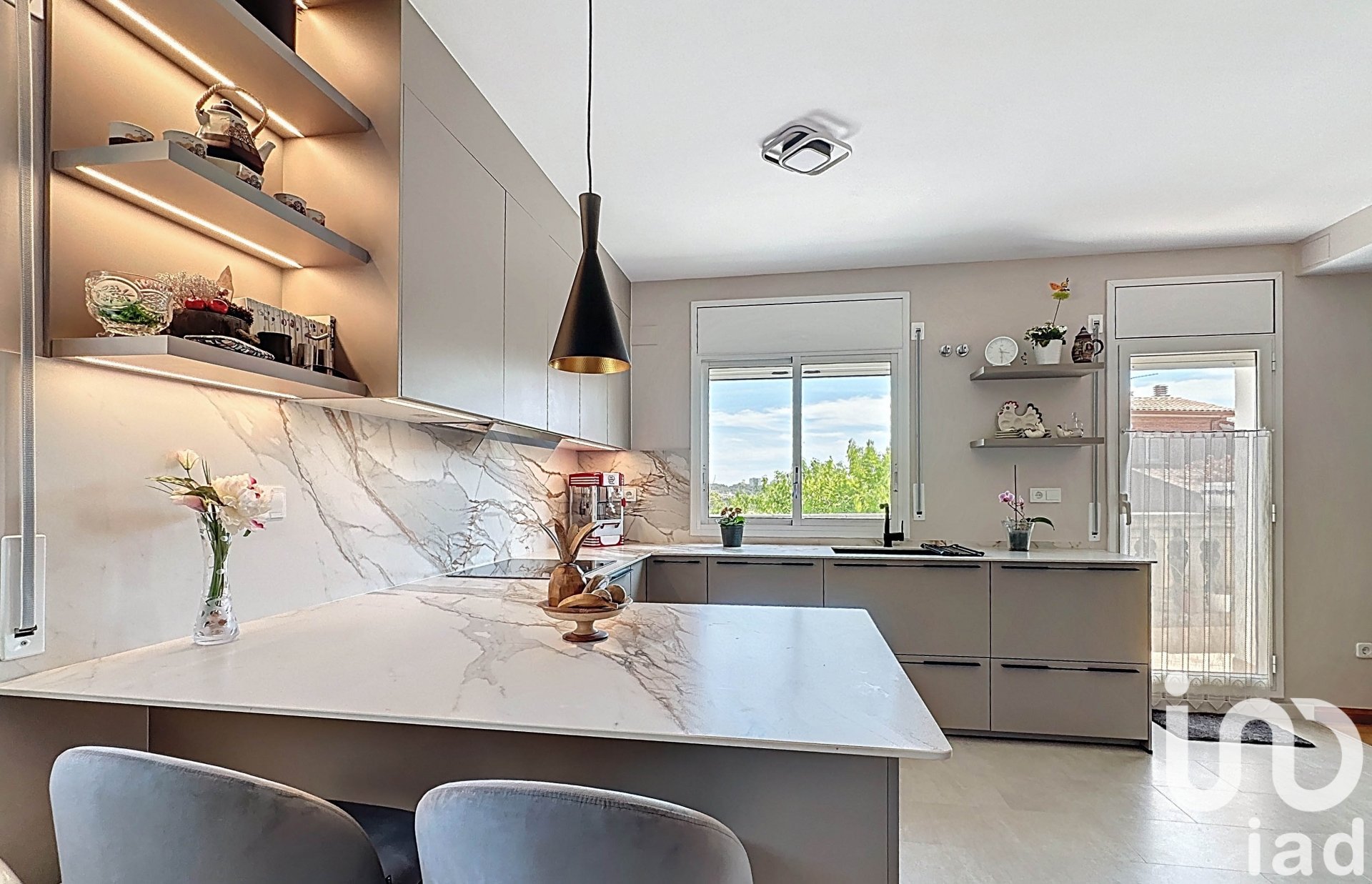 Townhouse in Sant Pere de Ribes, Barcelona, Spanien 5 Schlafzimmer, 230 m2 Nr. 153491