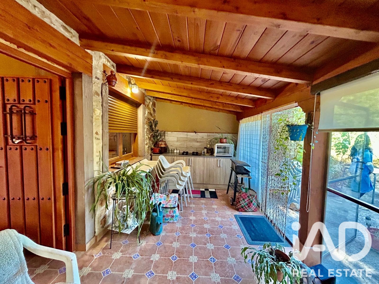 House in Castrocontrigo, Leon, Spain 2 bedrooms, 111 sq.m. No. 195000