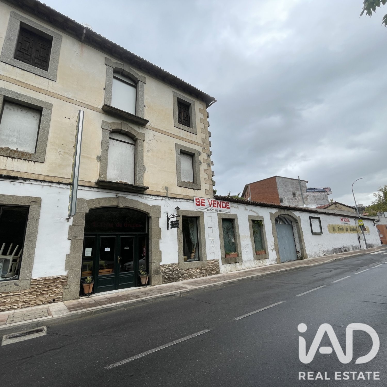 Zemes gabals Arenas de San Pedro, Avila, Spānijā 340 m2 Nr. 195003