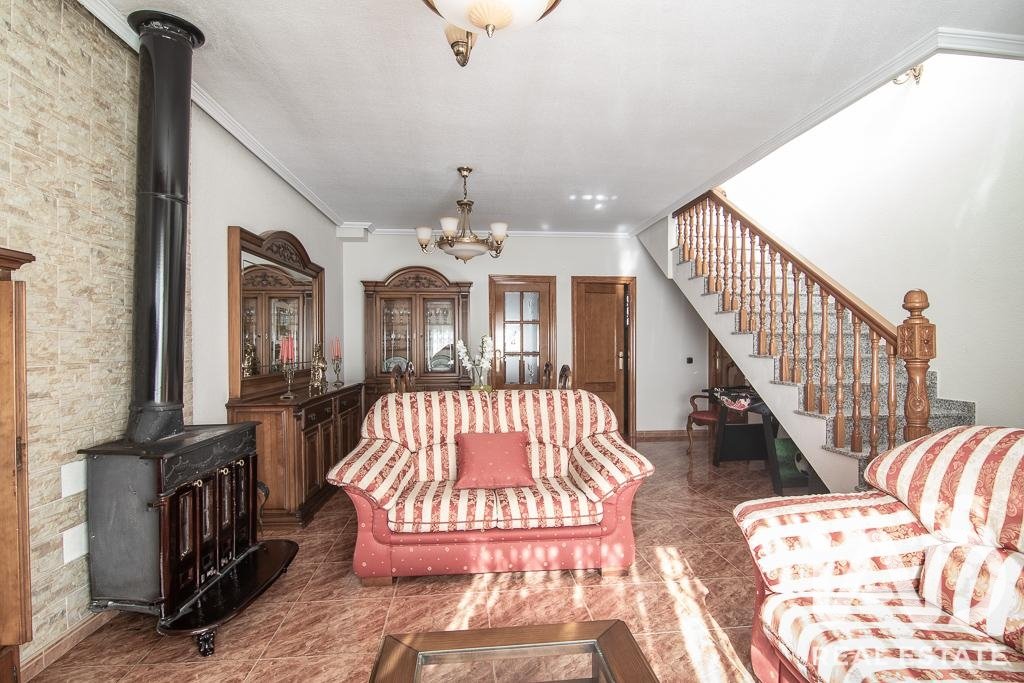 Townhouse in Orihuela, Alicante, Spain 3 bedrooms, 144 sq.m. No. 195005