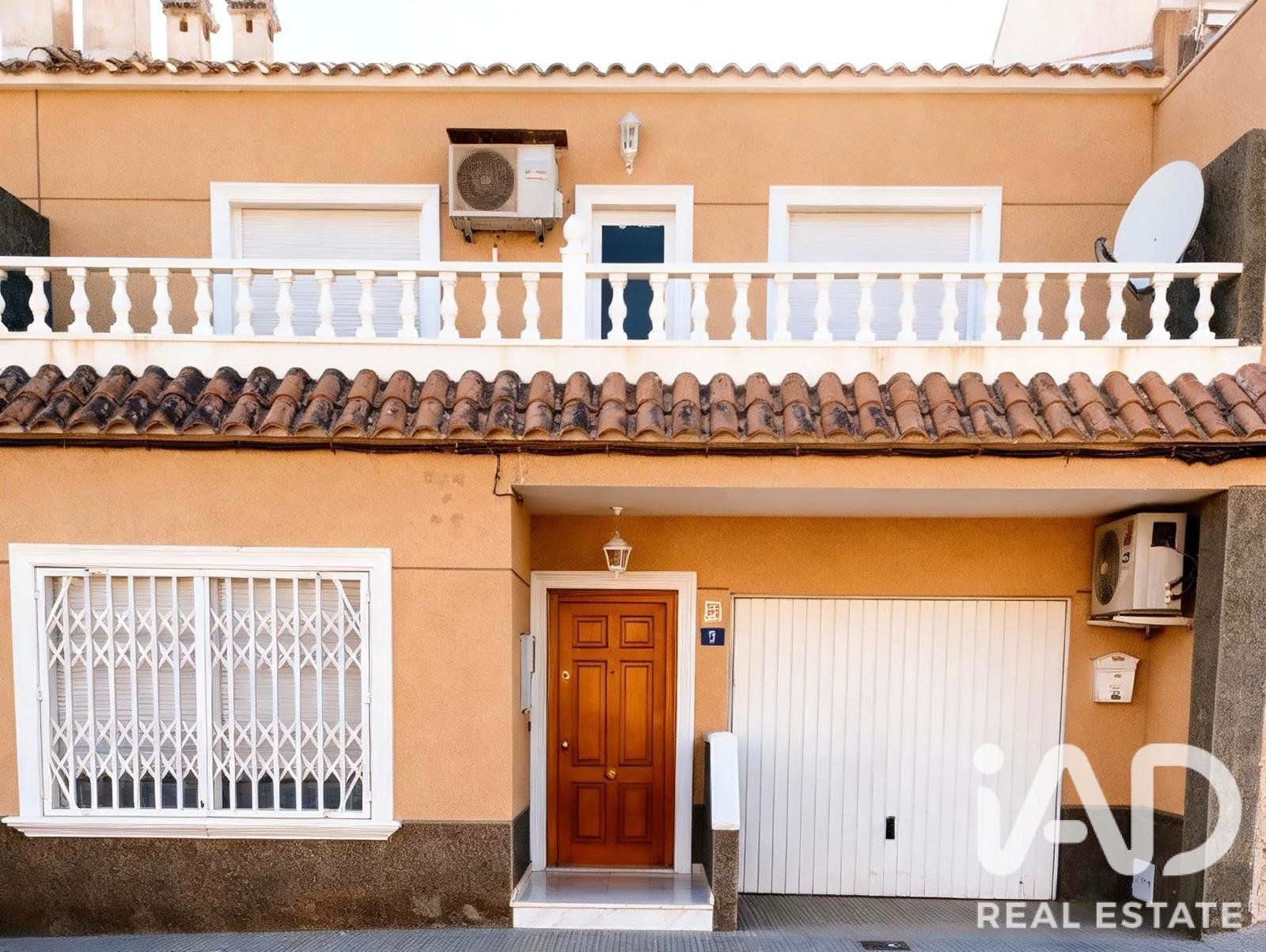 Townhouse in Orihuela, Alicante, Spain 3 bedrooms, 144 sq.m. No. 195005