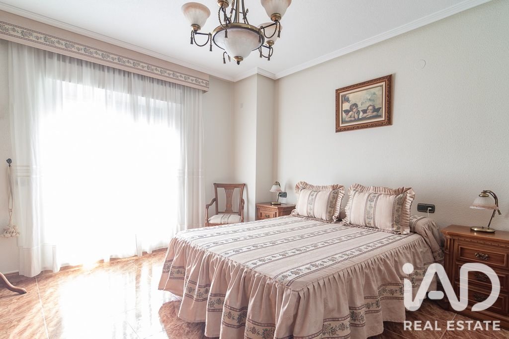 Townhouse in Orihuela, Alicante, Spain 3 bedrooms, 144 sq.m. No. 195005