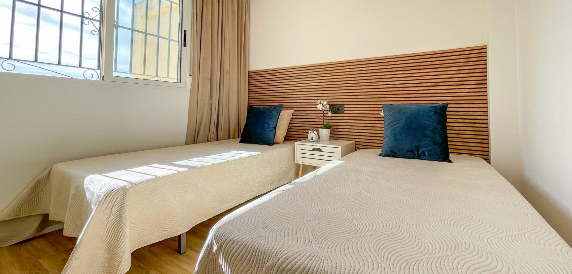 Townhouse in Alicante, Spanien 3 Schlafzimmer, 82 m2 Nr. 196160