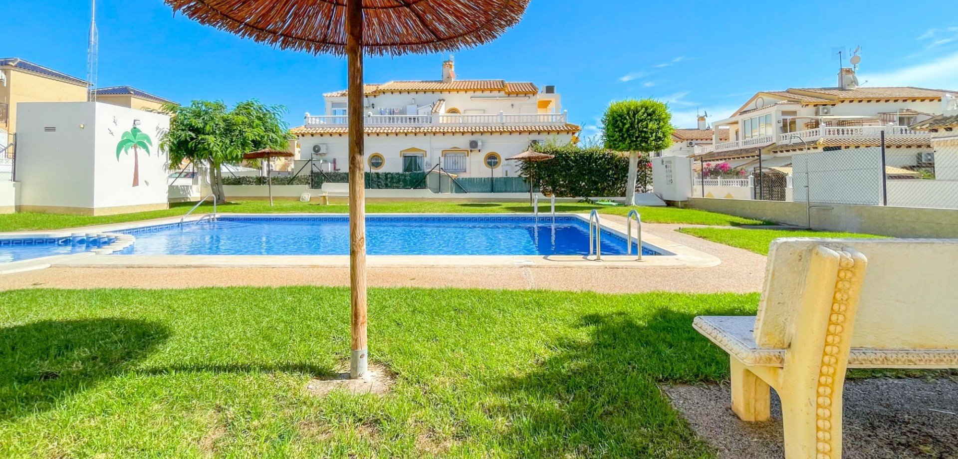 Townhouse in Alicante, Spanien 3 Schlafzimmer, 82 m2 Nr. 196160