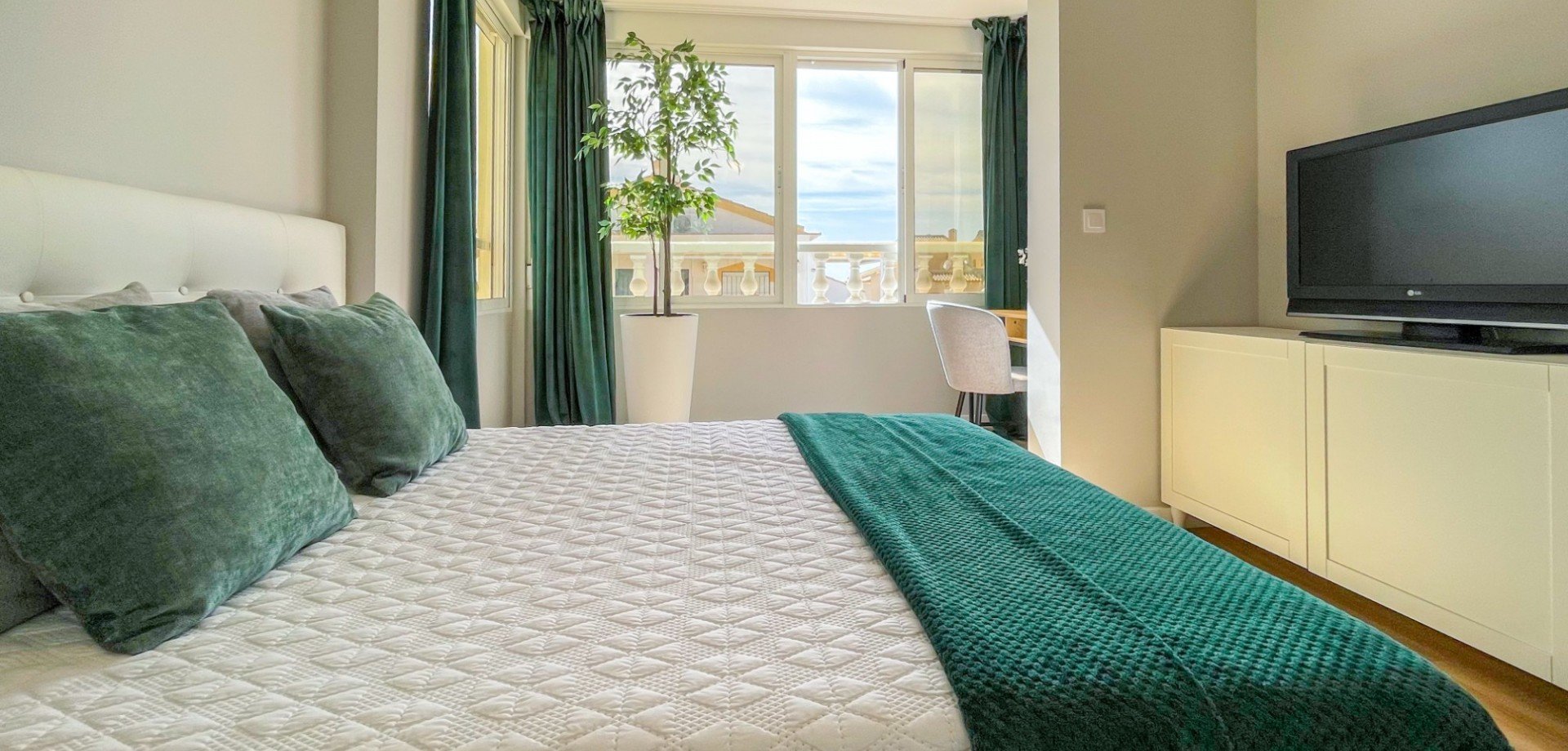 Townhouse in Alicante, Spanien 3 Schlafzimmer, 82 m2 Nr. 196160