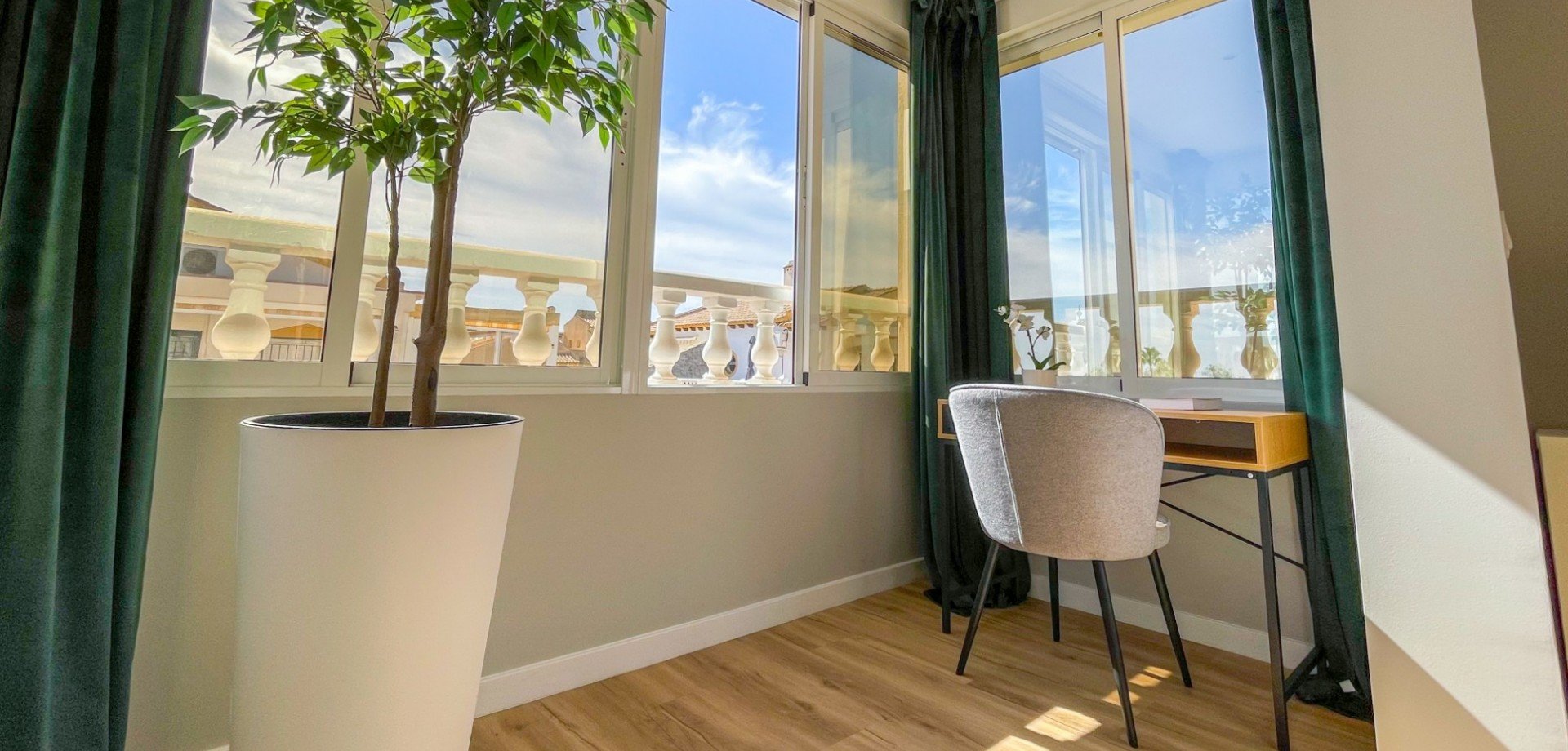 Townhouse in Alicante, Spanien 3 Schlafzimmer, 82 m2 Nr. 196160