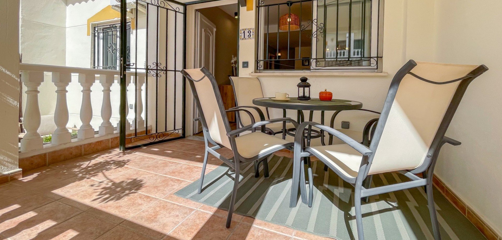 Townhouse in Alicante, Spanien 3 Schlafzimmer, 82 m2 Nr. 196160