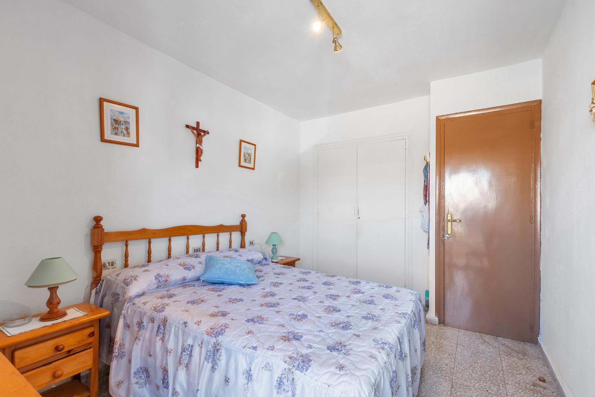 Bungalowi Torrevieja, Alicante, Espanja 3 makuuhuonetta,  No. 190205