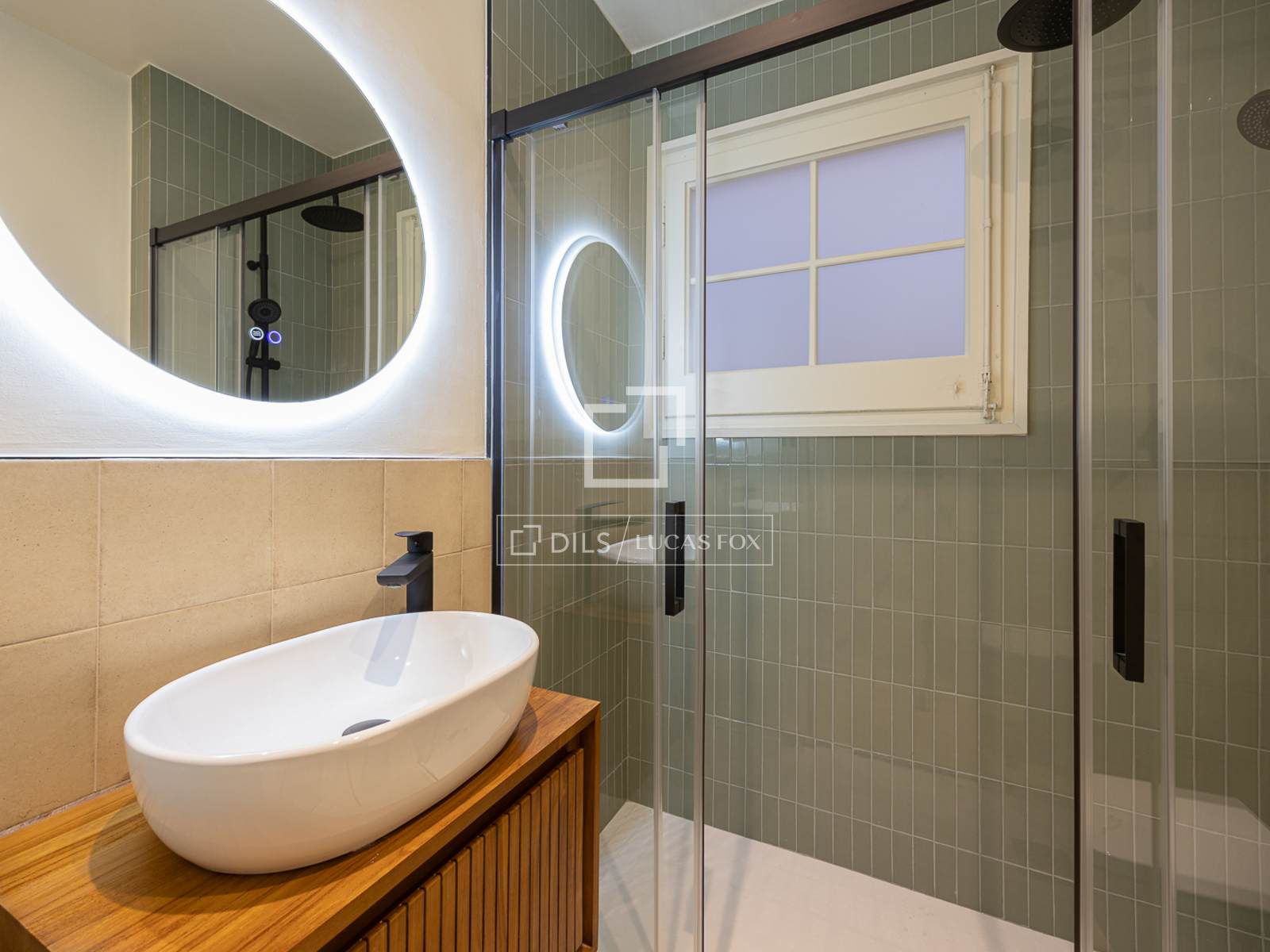 Dzīvoklis Barcelona, Spānijā 3 istabas, 67 m2 Nr. 194294