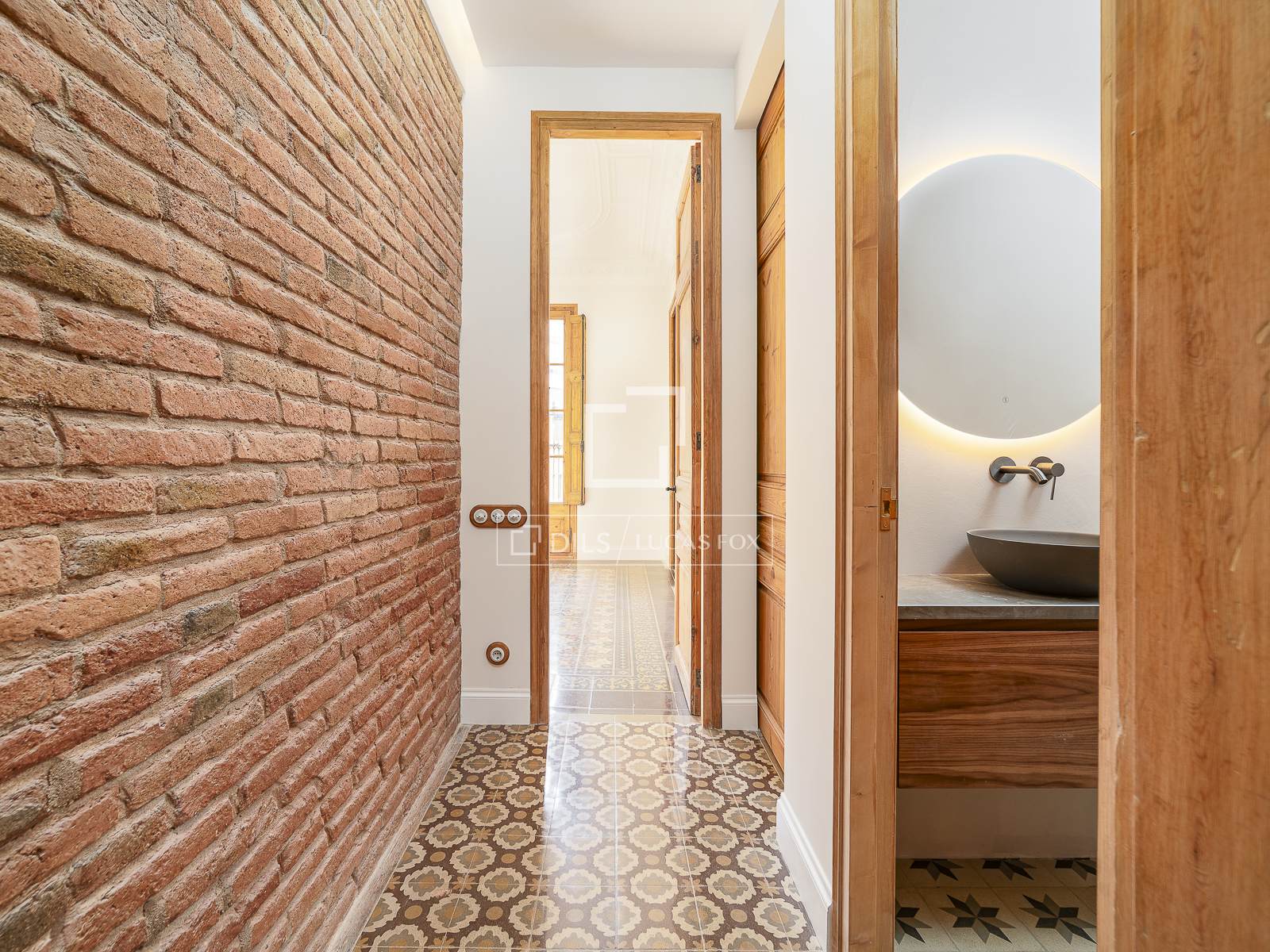 Appartamento a Barcelona, Spagna 3 camere da letto, 134 mq. N° 194292