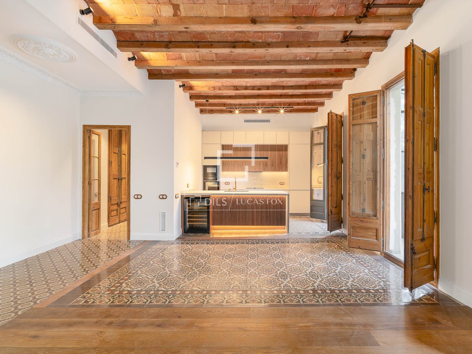 Appartamento a Barcelona, Spagna 3 camere da letto, 134 mq. N° 194292