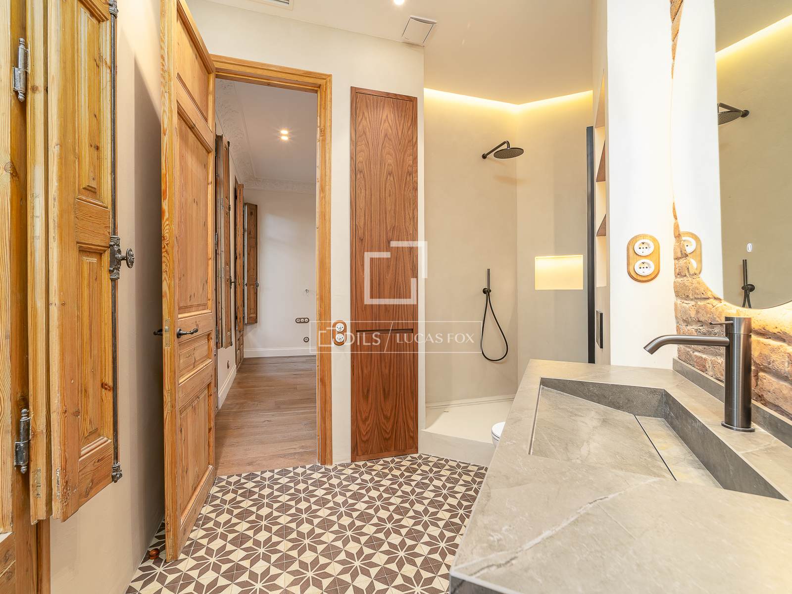 Appartamento a Barcelona, Spagna 3 camere da letto, 134 mq. N° 194292