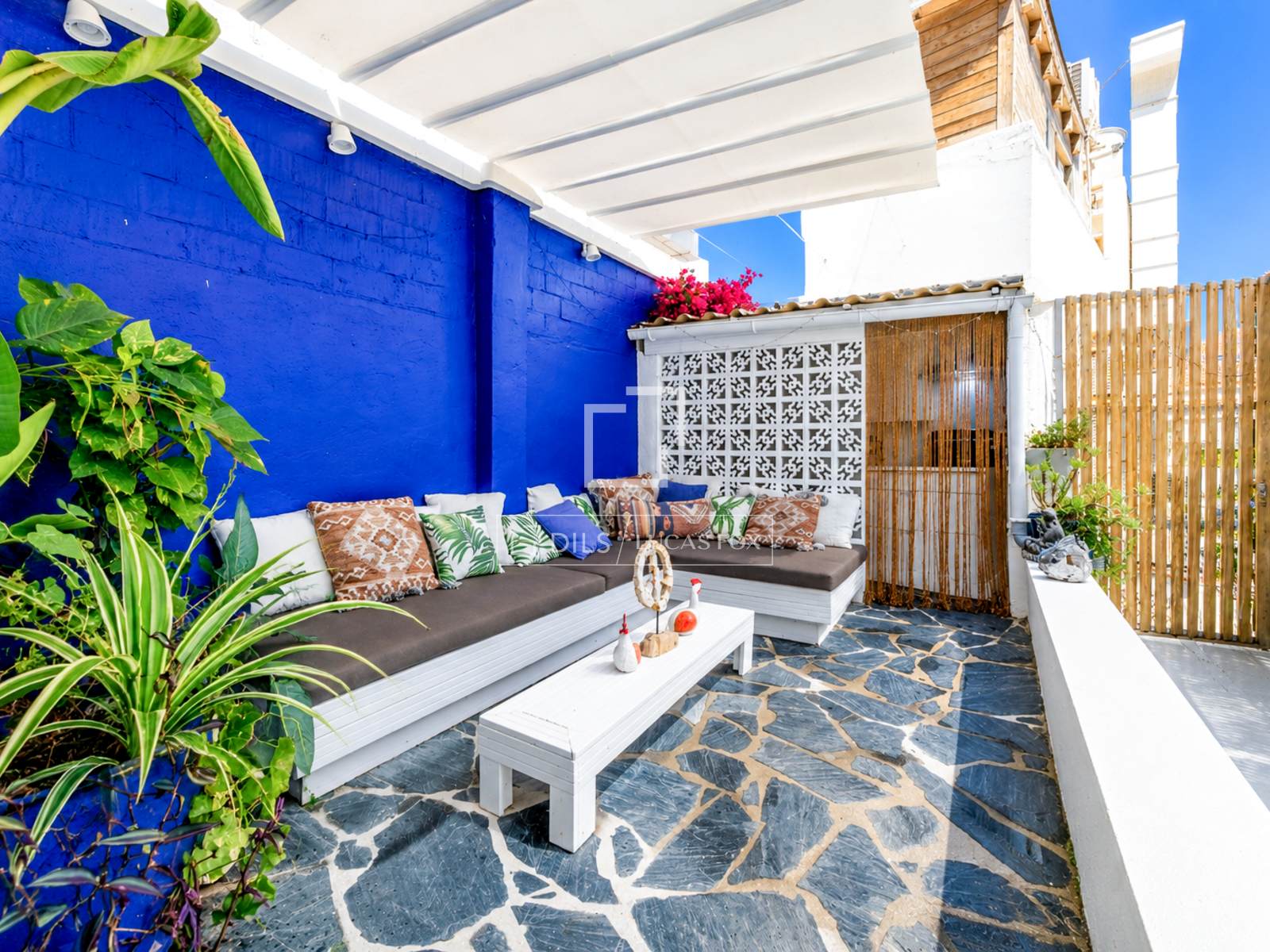 Apartamento en Sitges, Barcelona, España 2 dormitorios, 116 m2 No. 194295