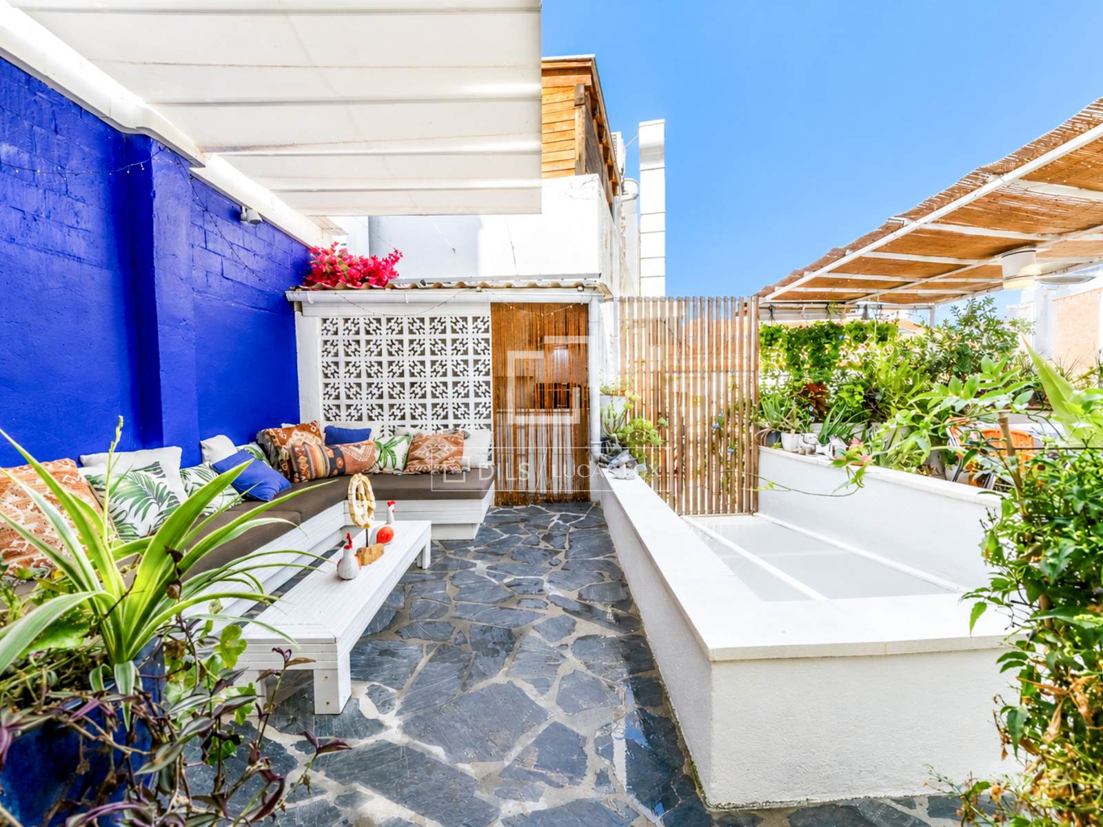 Apartamento en Sitges, Barcelona, España 2 dormitorios, 116 m2 No. 194295