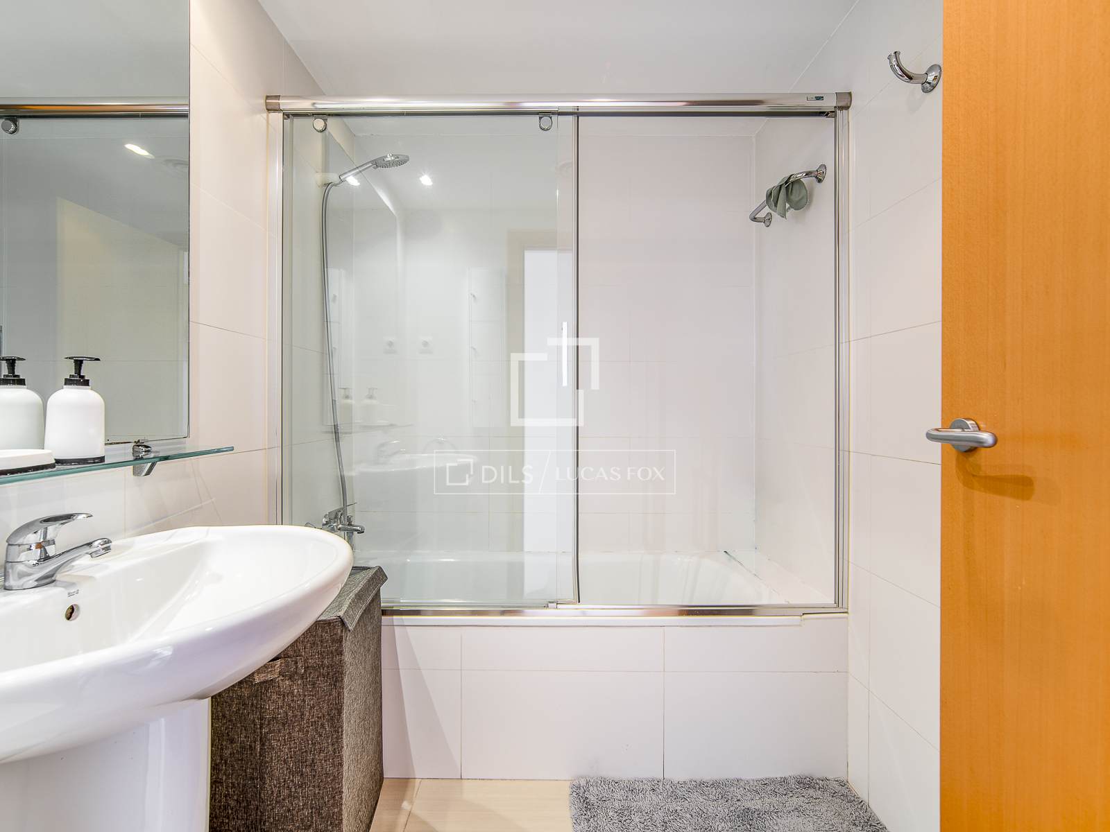 Penthouse à Barcelona, Espagne 2 chambres, 74 m2 No. 194291