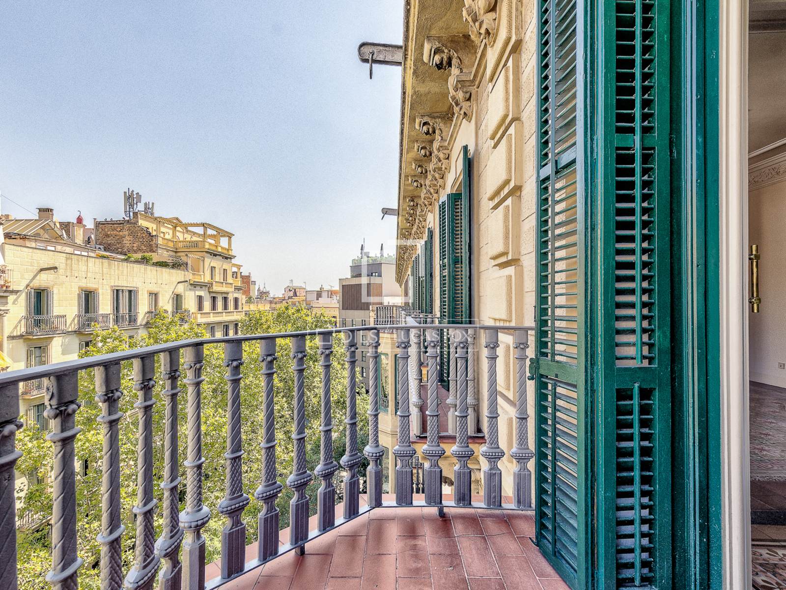 Apartamento en Barcelona, España 2 dormitorios, 110 m2 No. 194296