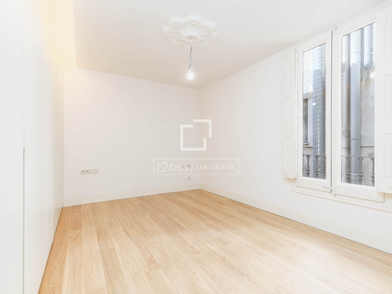 Apartamento en Barcelona, España 2 dormitorios, 110 m2 No. 194296
