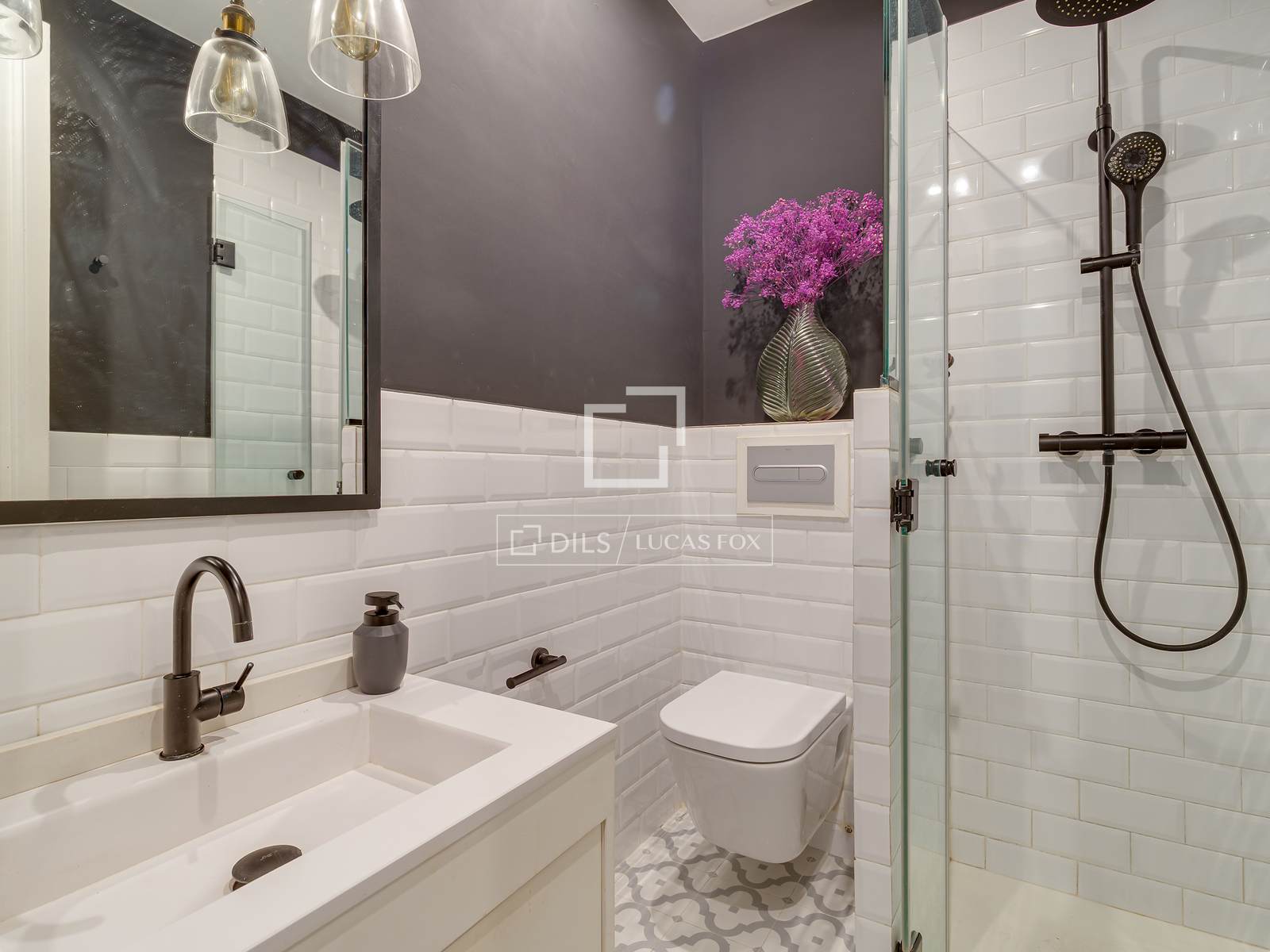 Apartamento en Barcelona, España 3 dormitorios, 105 m2 No. 194290