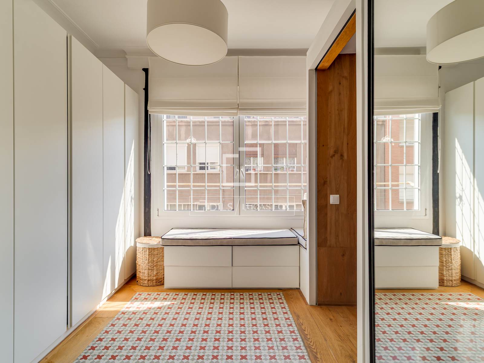 Apartamento en Barcelona, España 3 dormitorios, 105 m2 No. 194290