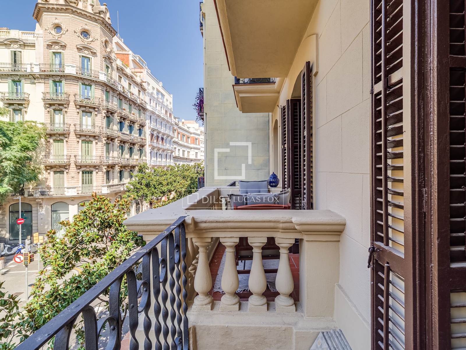 Apartamento en Barcelona, España 3 dormitorios, 105 m2 No. 194290